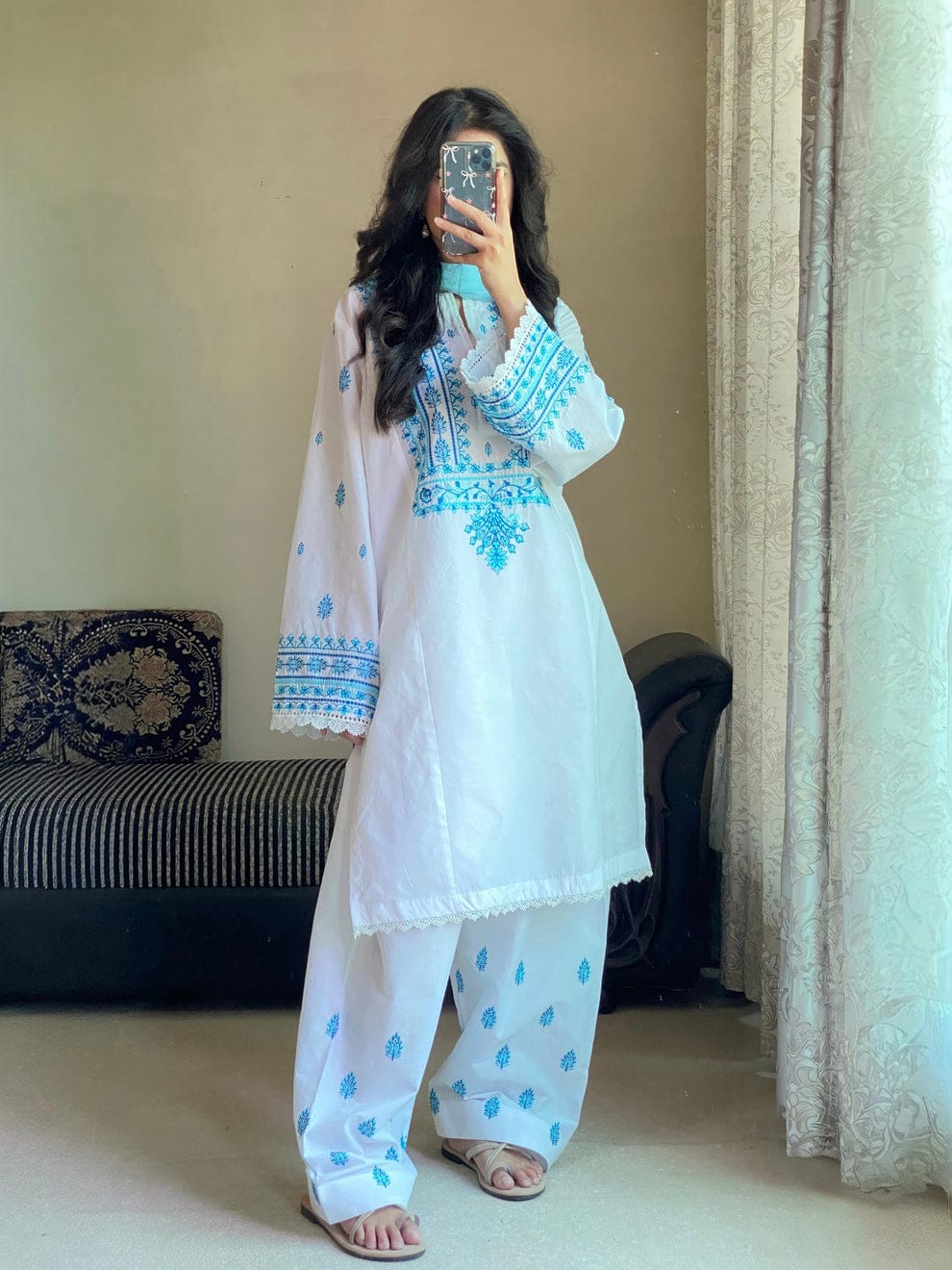 WINTER WHITE/BLUE 3PC ( FARSHI SHALWAR)