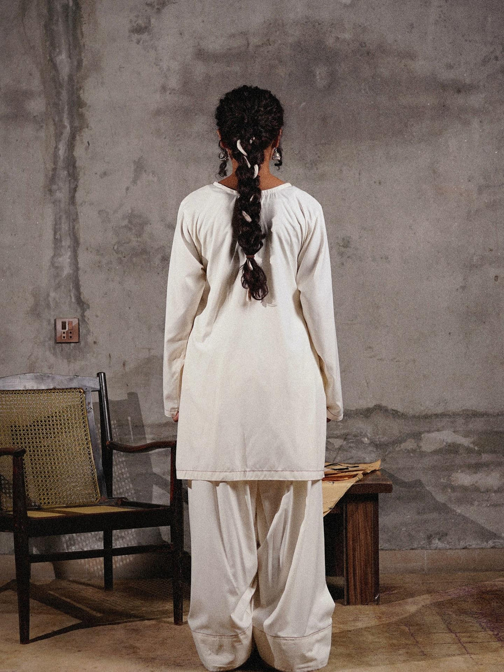 WHITE HEART 3PC ( FARSHI SHALWAR )