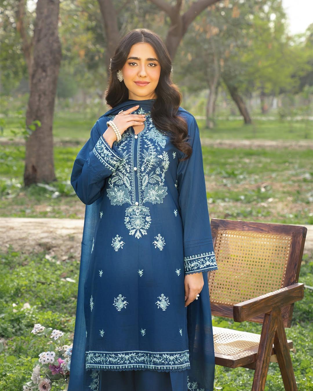RAMAN 3PC ( FARSHI SHALWAR )