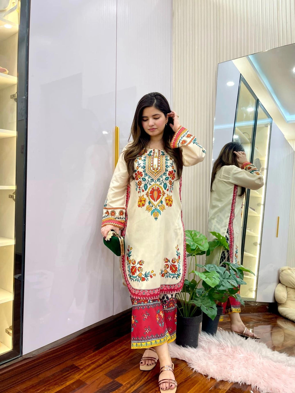 MEERUB DIGITAL CO-ORD SET